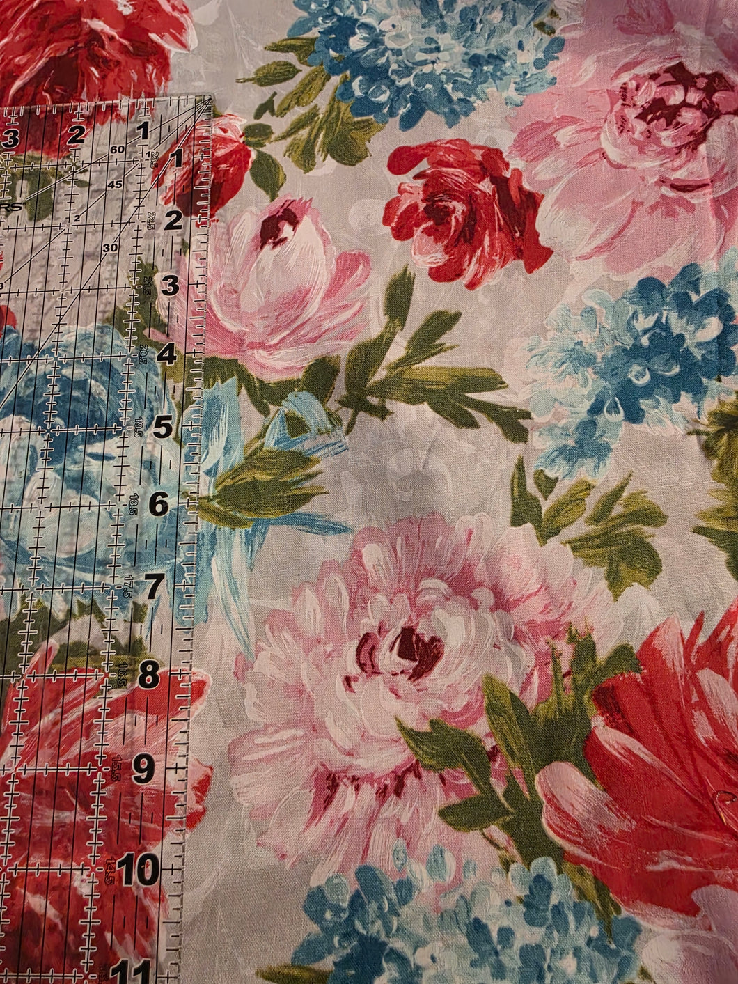 This and That Stash - 1 yard Woven