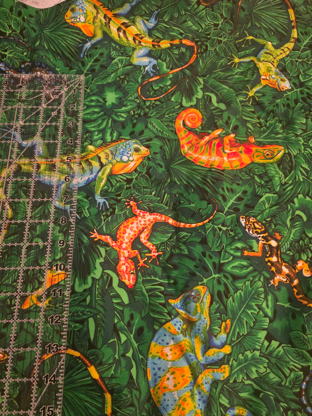 This and That Stash - 1 yard Woven